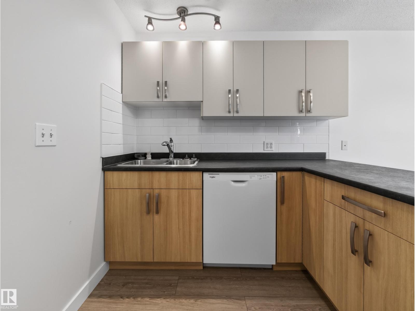 10136 81 ST NW - 11