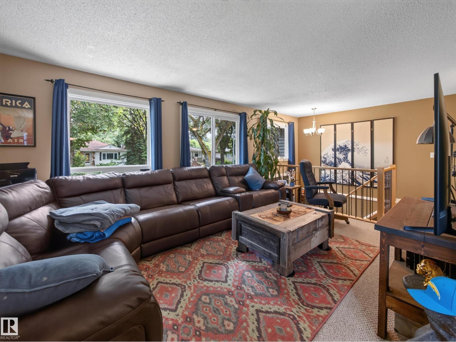 10136 81 ST NW - 39