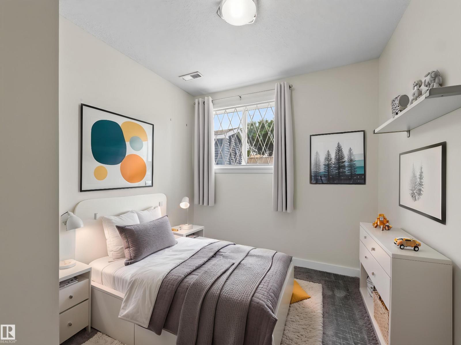 10136 81 ST NW - 9
