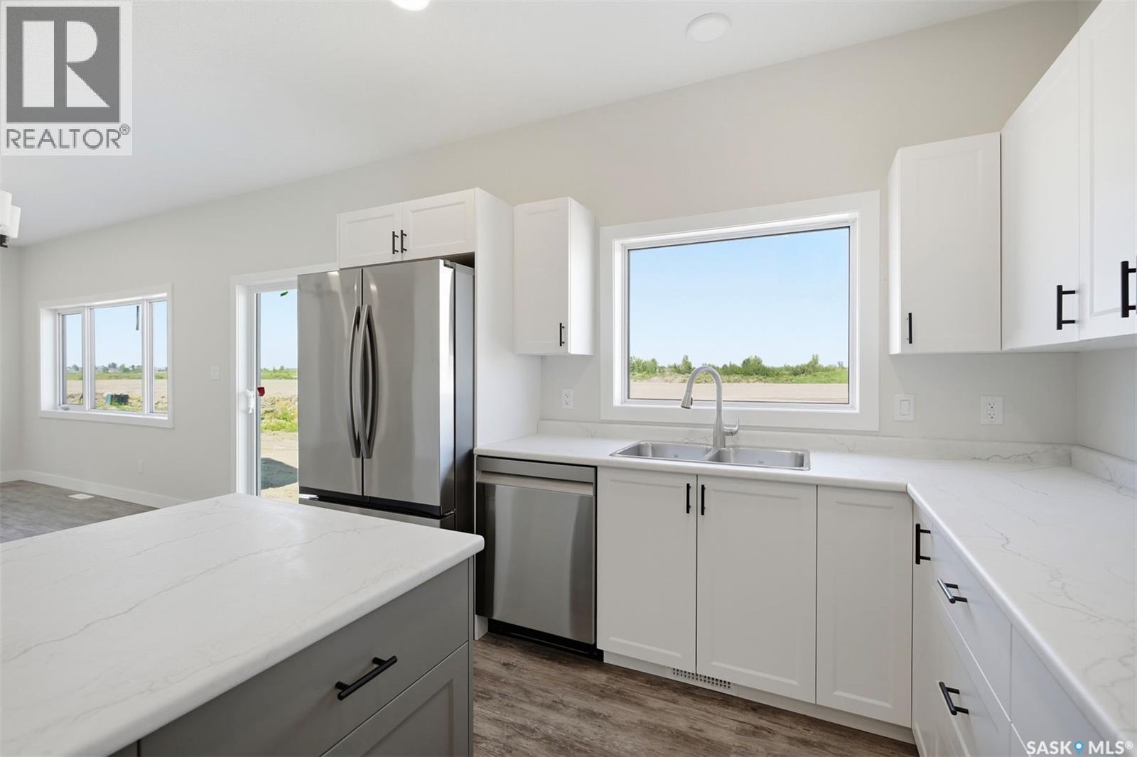 149 Emma CRESCENT - 12