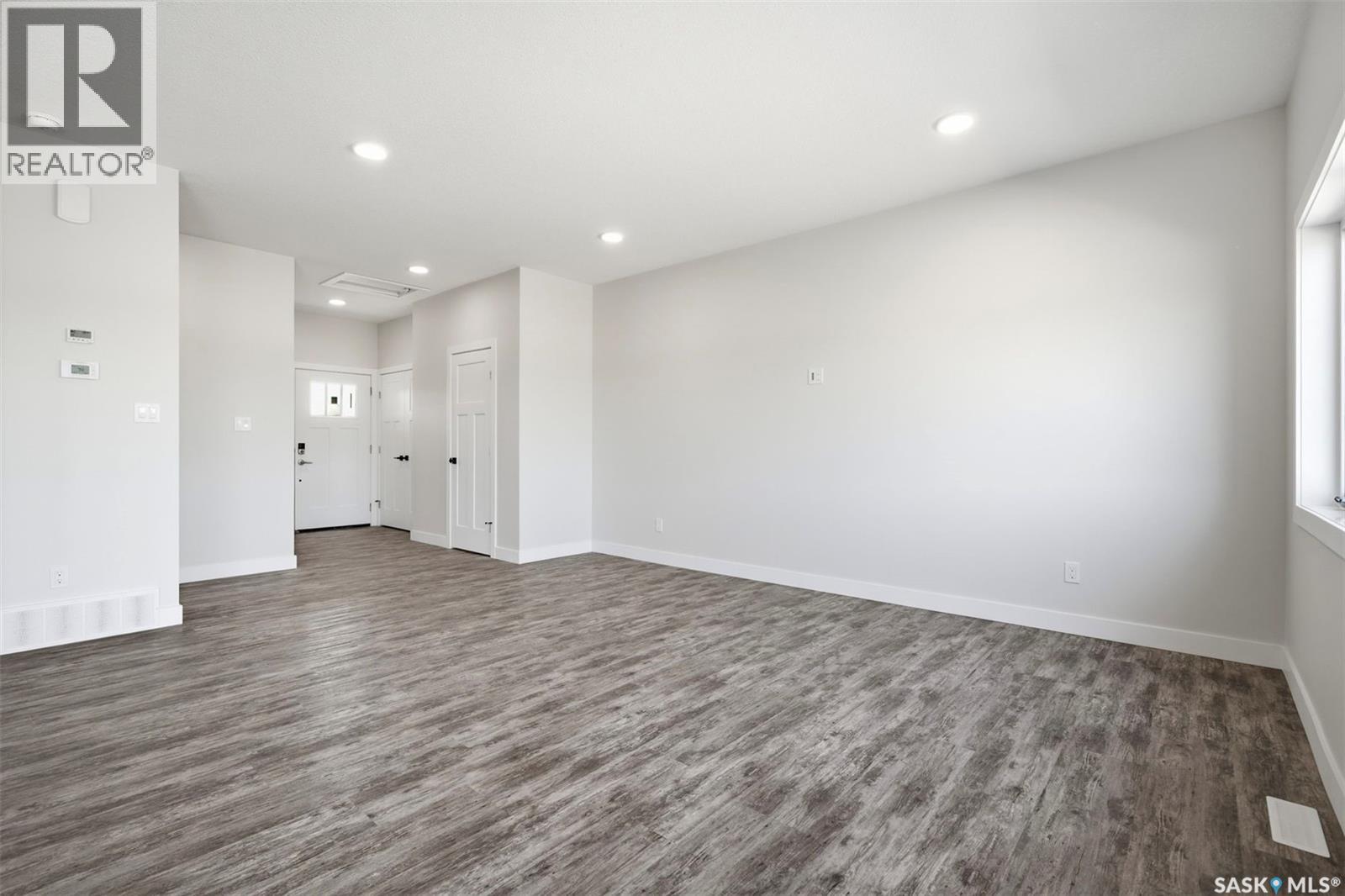 149 Emma CRESCENT - 15