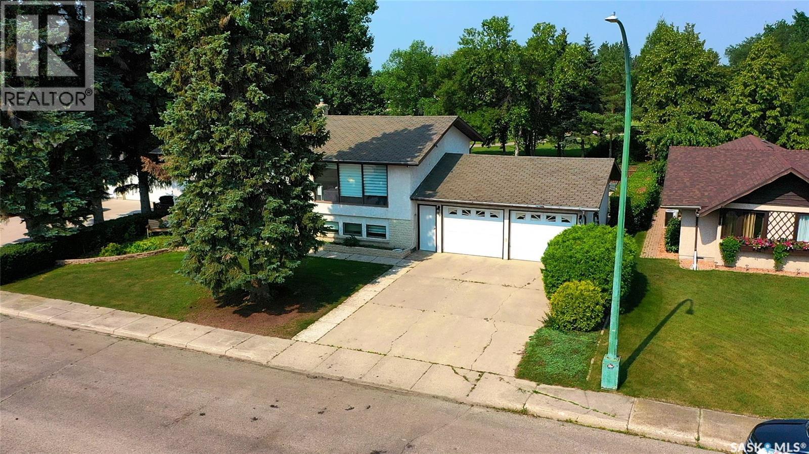 12 Redfield BAY - 2
