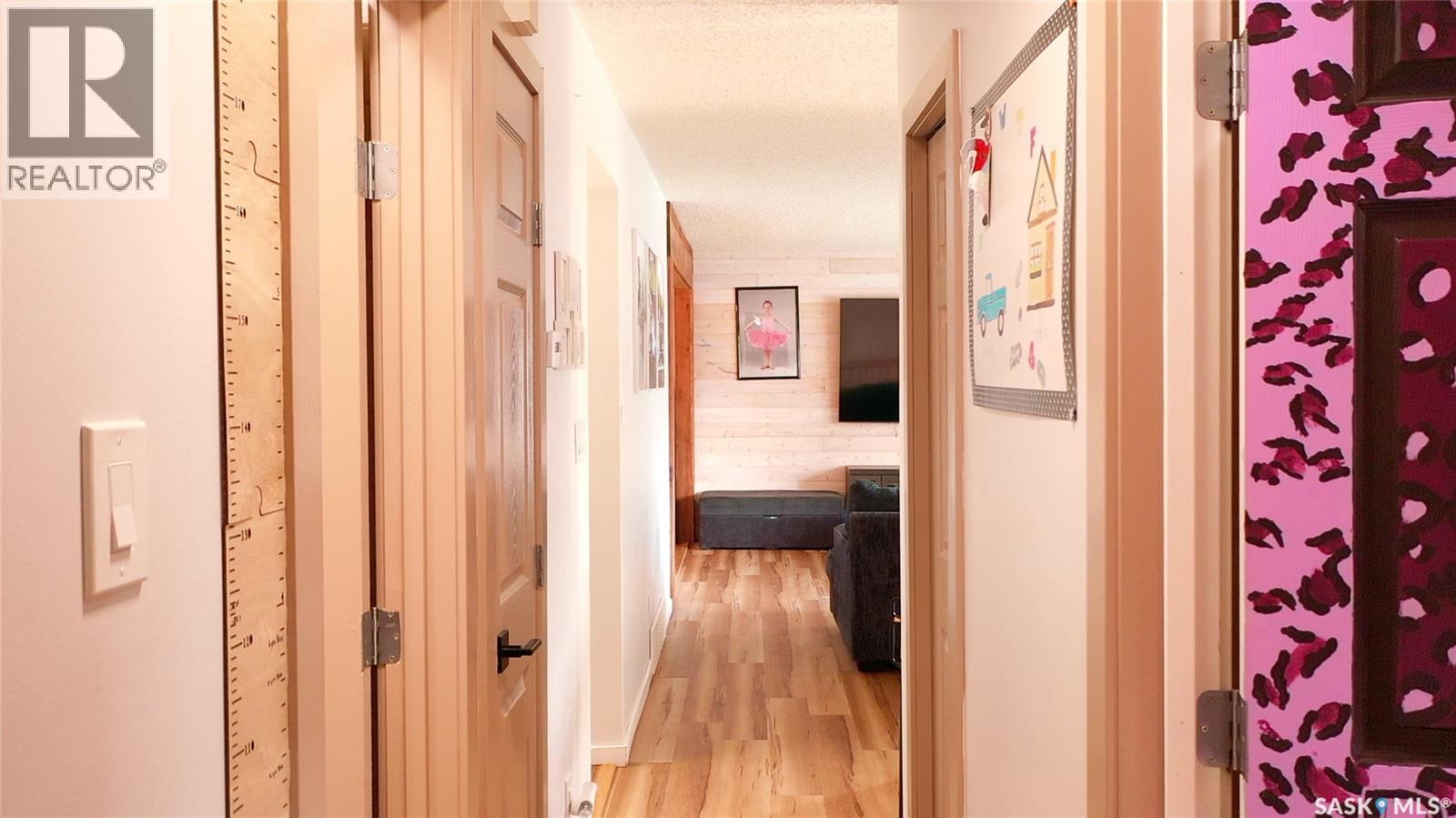 12 Redfield BAY - 24