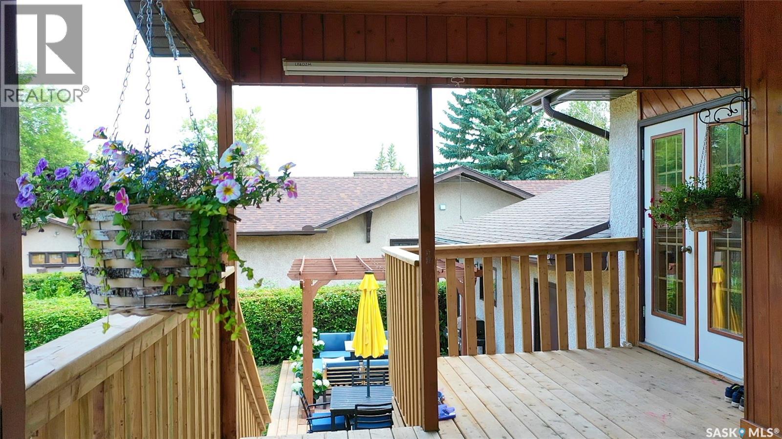 12 Redfield BAY - 52