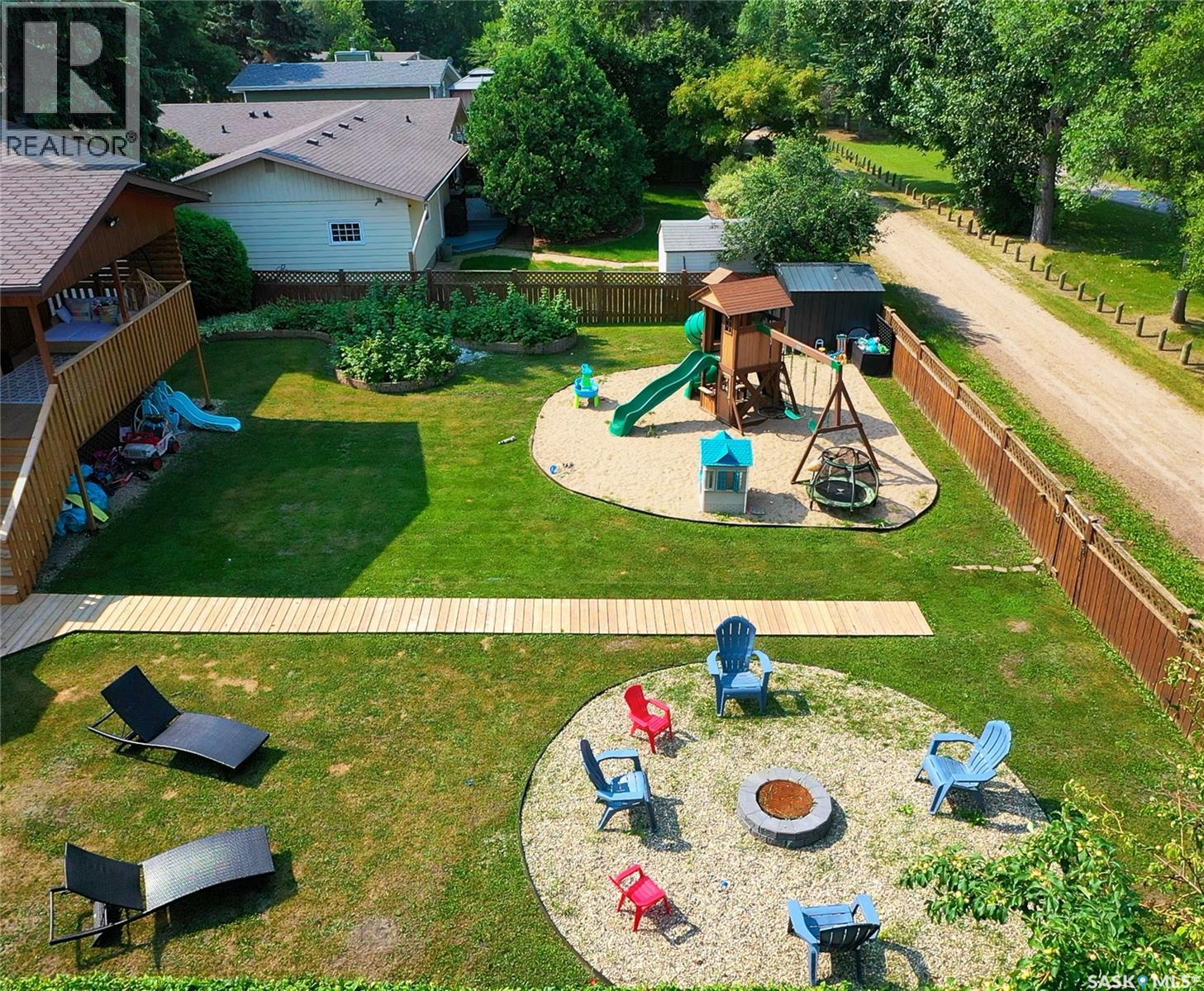 12 Redfield BAY - 54
