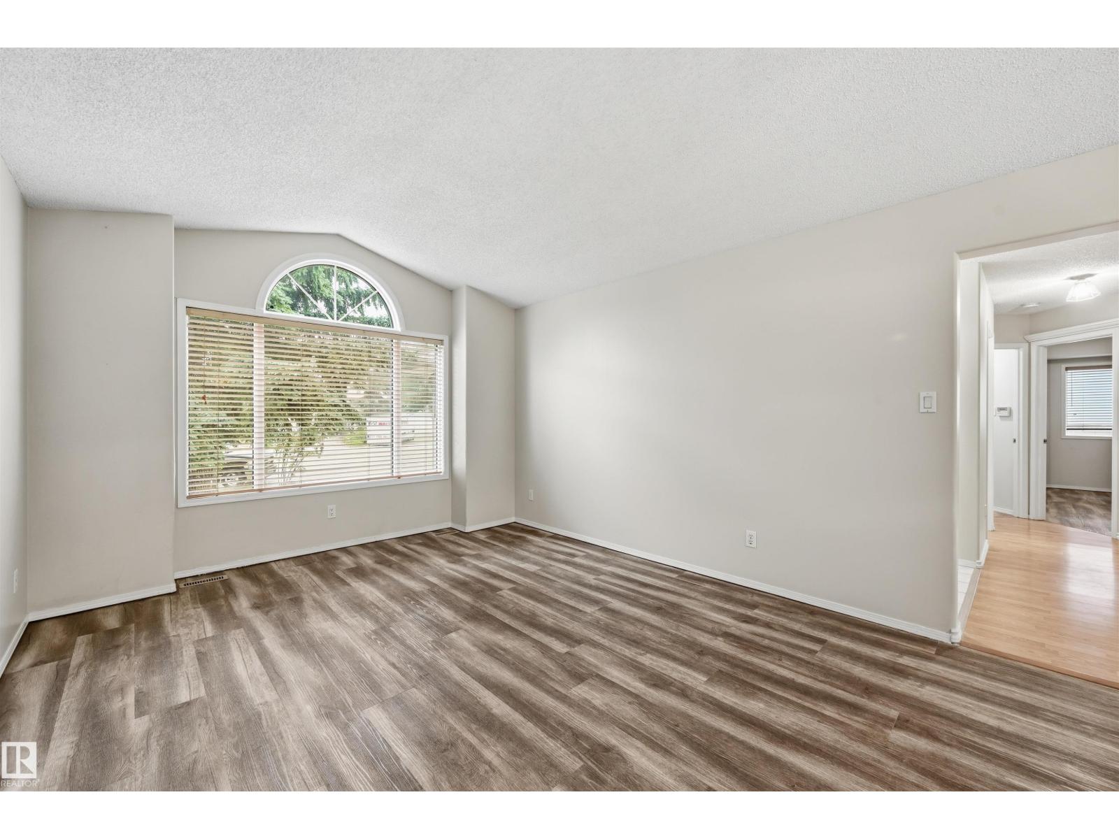 219 BUCHANAN CL NW - Image 7