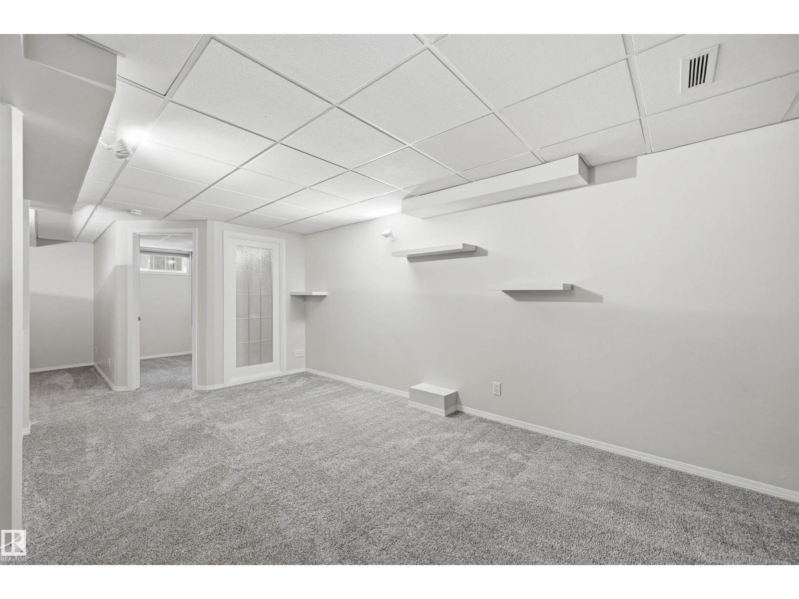 219 BUCHANAN CL NW - Image 40