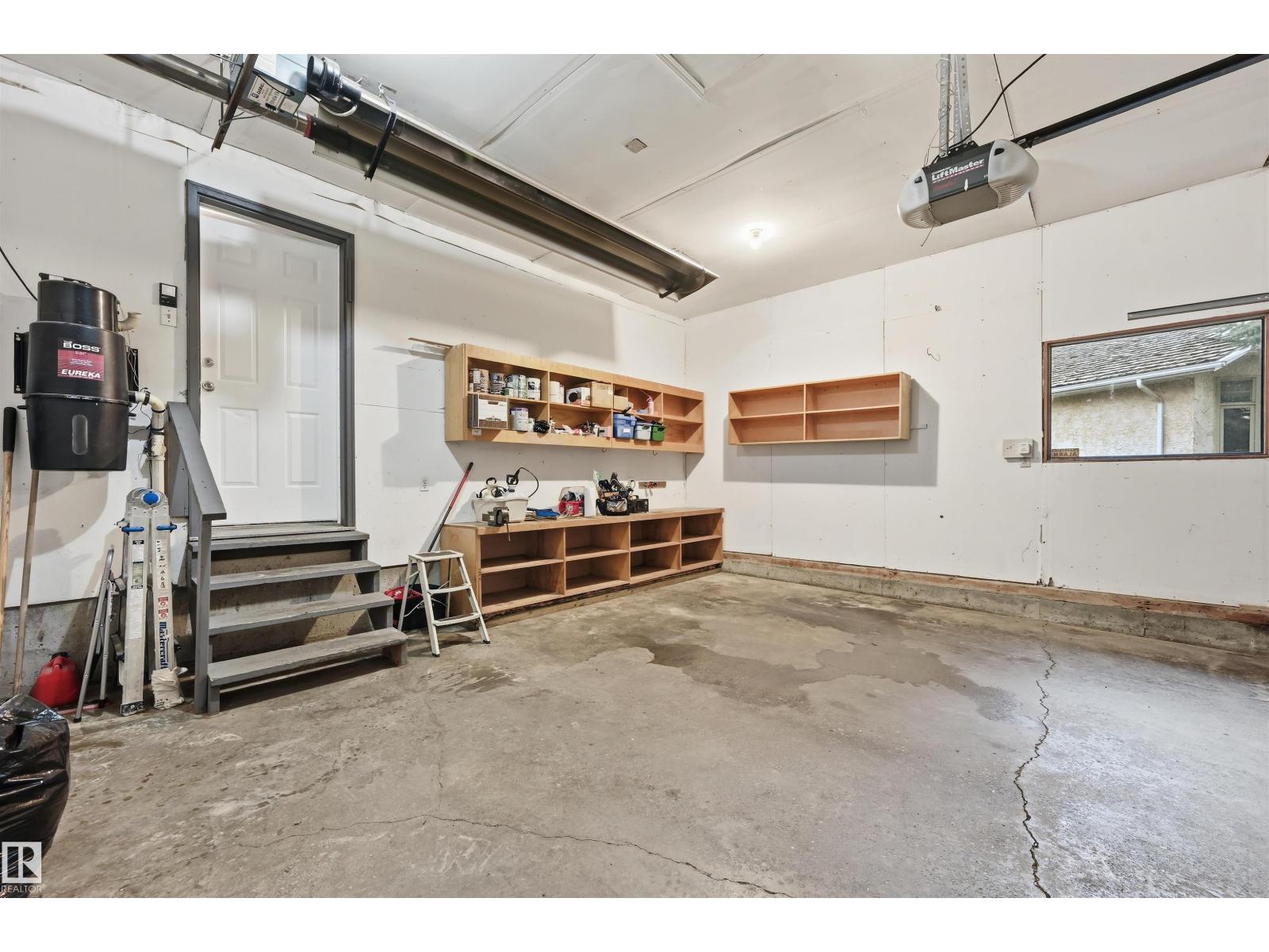 219 BUCHANAN CL NW - 57