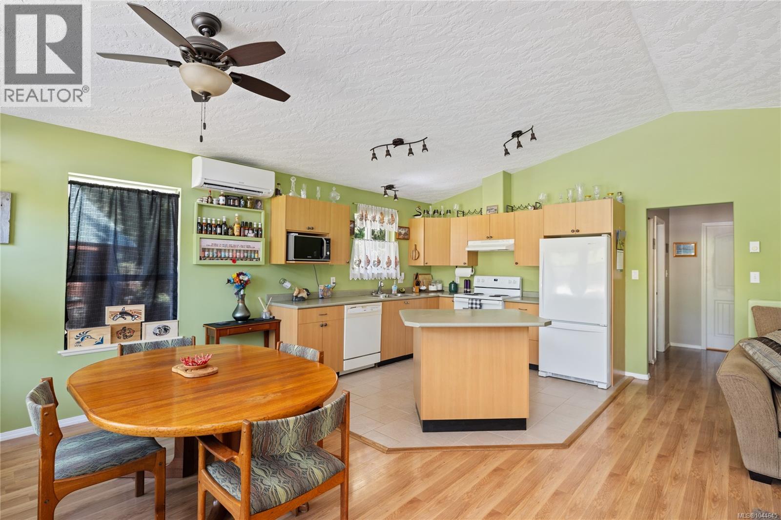 266 Kingfisher Pl - Image 12