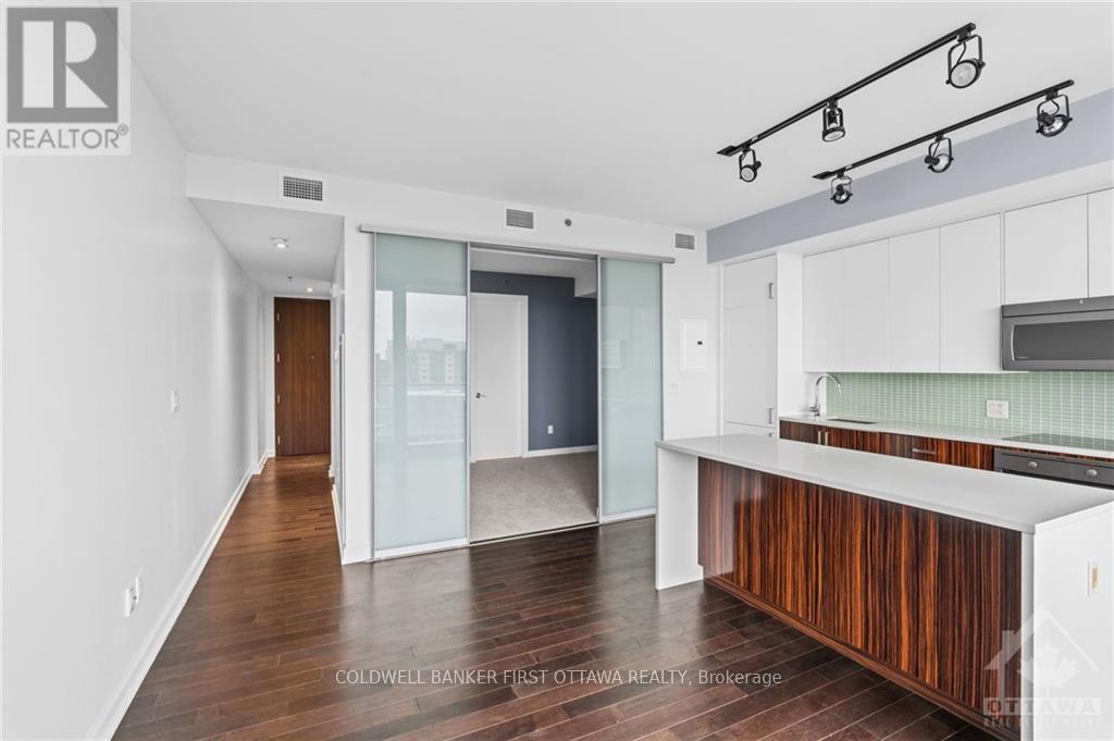 1 Bed, 1 Bath Apartment for Rent in Ottawa – 907 – 300 LISGAR STREET, Ottawa – MLS# X13619214 - Image 11