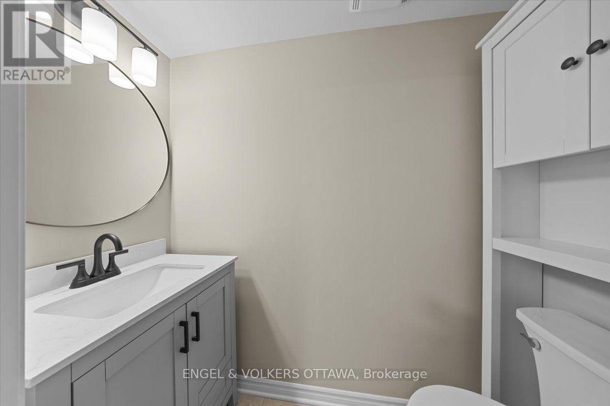 #9 2820 BASELINE ROAD - Image 15