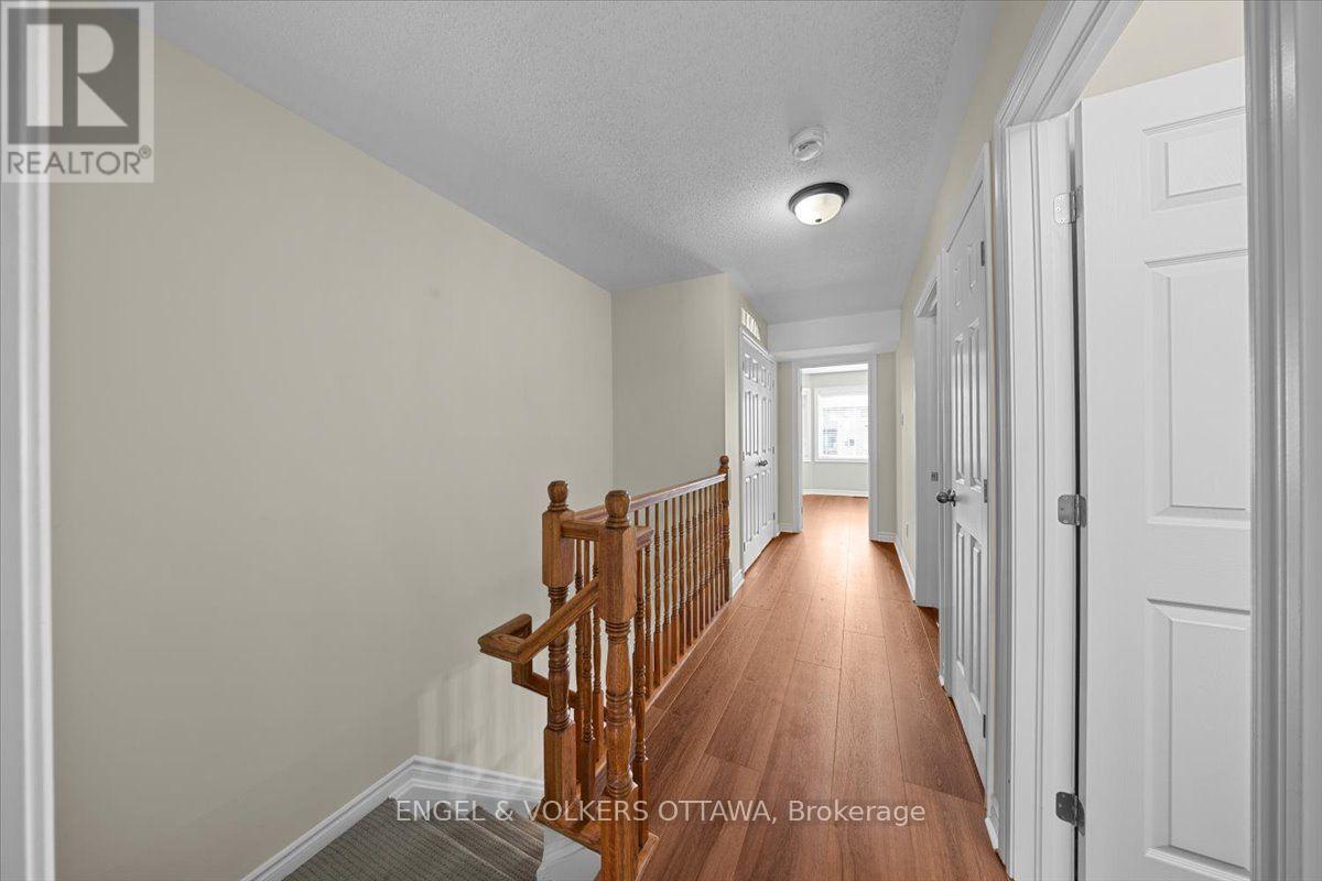 #9 2820 BASELINE ROAD - Image 21