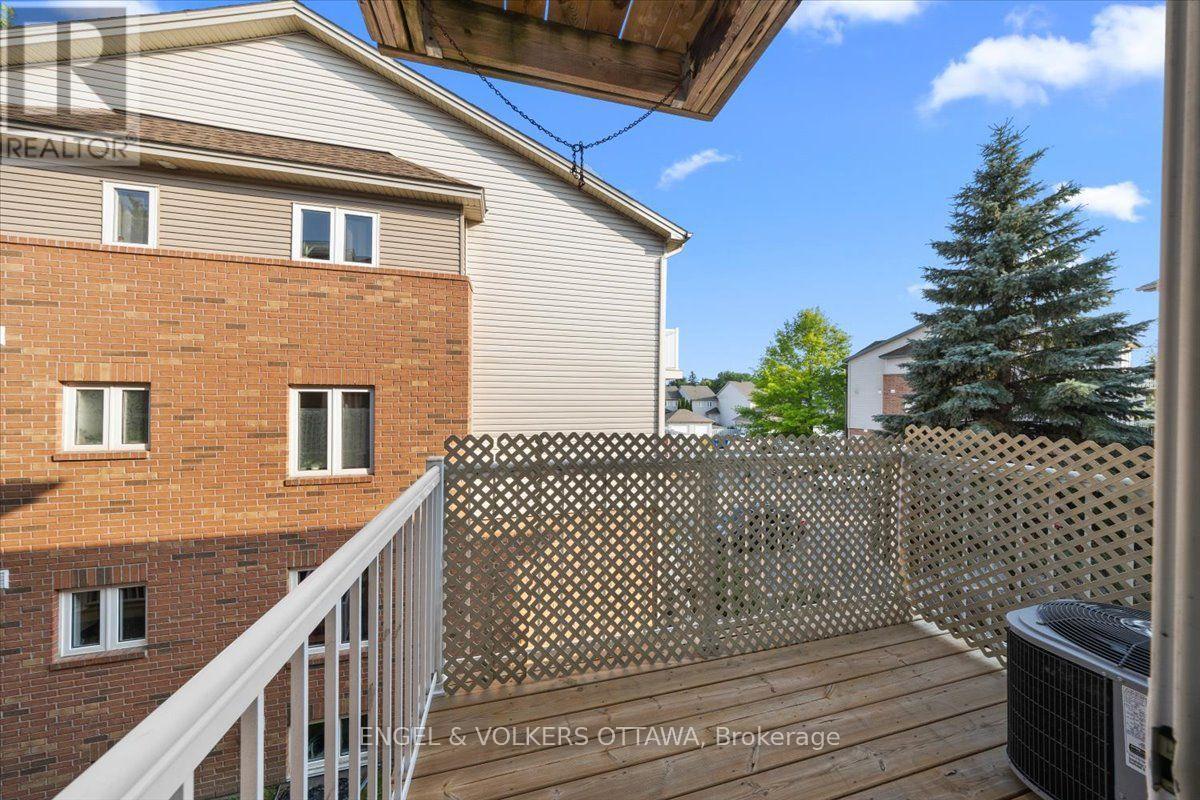 #9 2820 BASELINE ROAD - Image 34