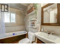 12547 Blackstock Street, Maple Ridge, BC V2X5N7 Photo 32