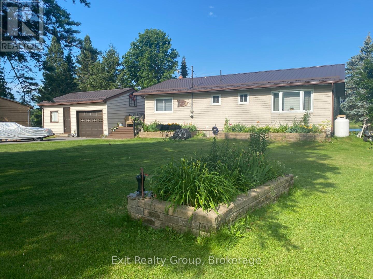 66 RODGERS ROAD - 24