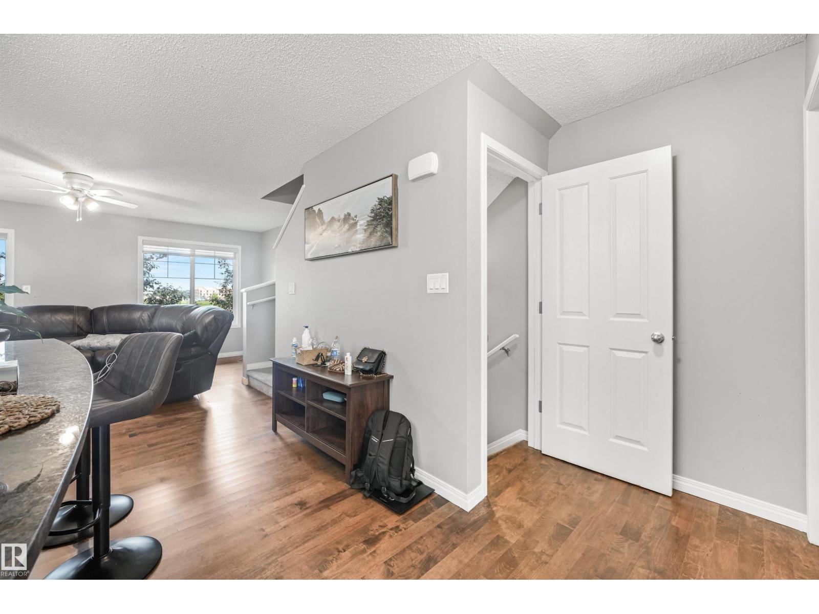 #40 1030 chappelle BV SW - 11
