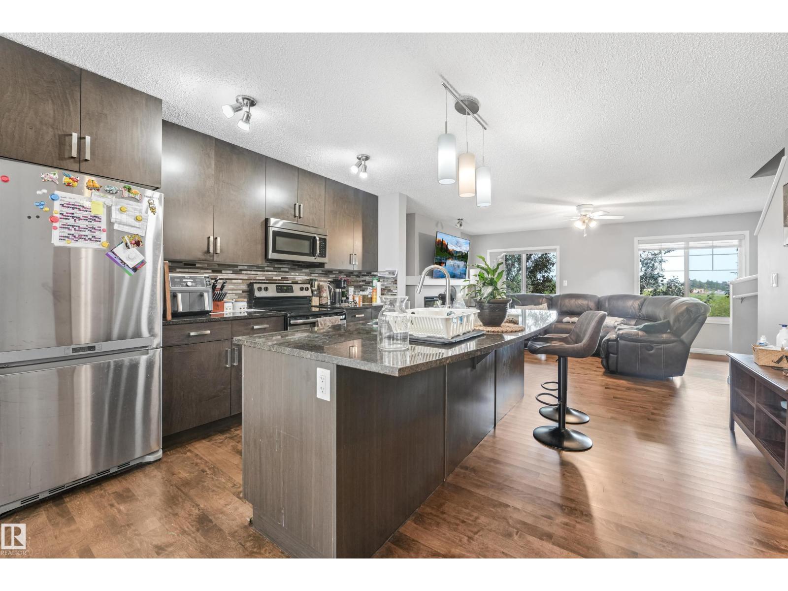 #40 1030 chappelle BV SW - 13