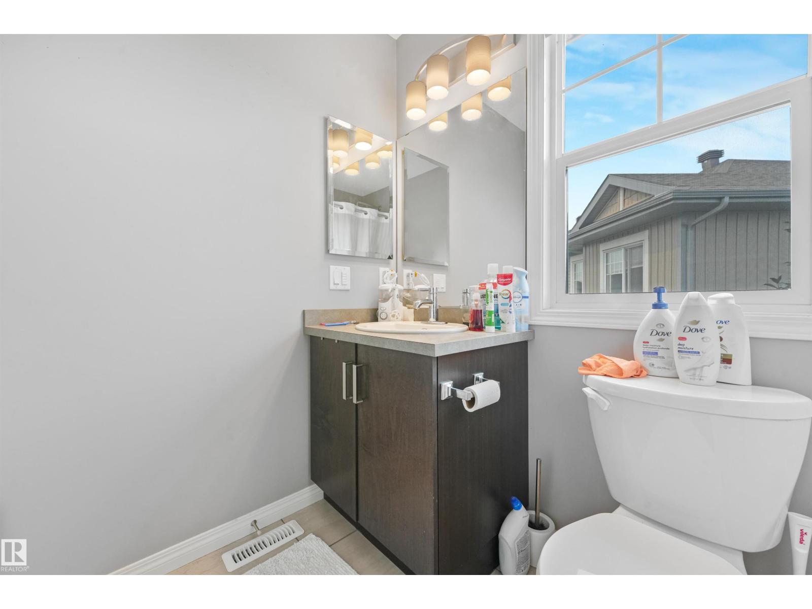 #40 1030 chappelle BV SW - 45