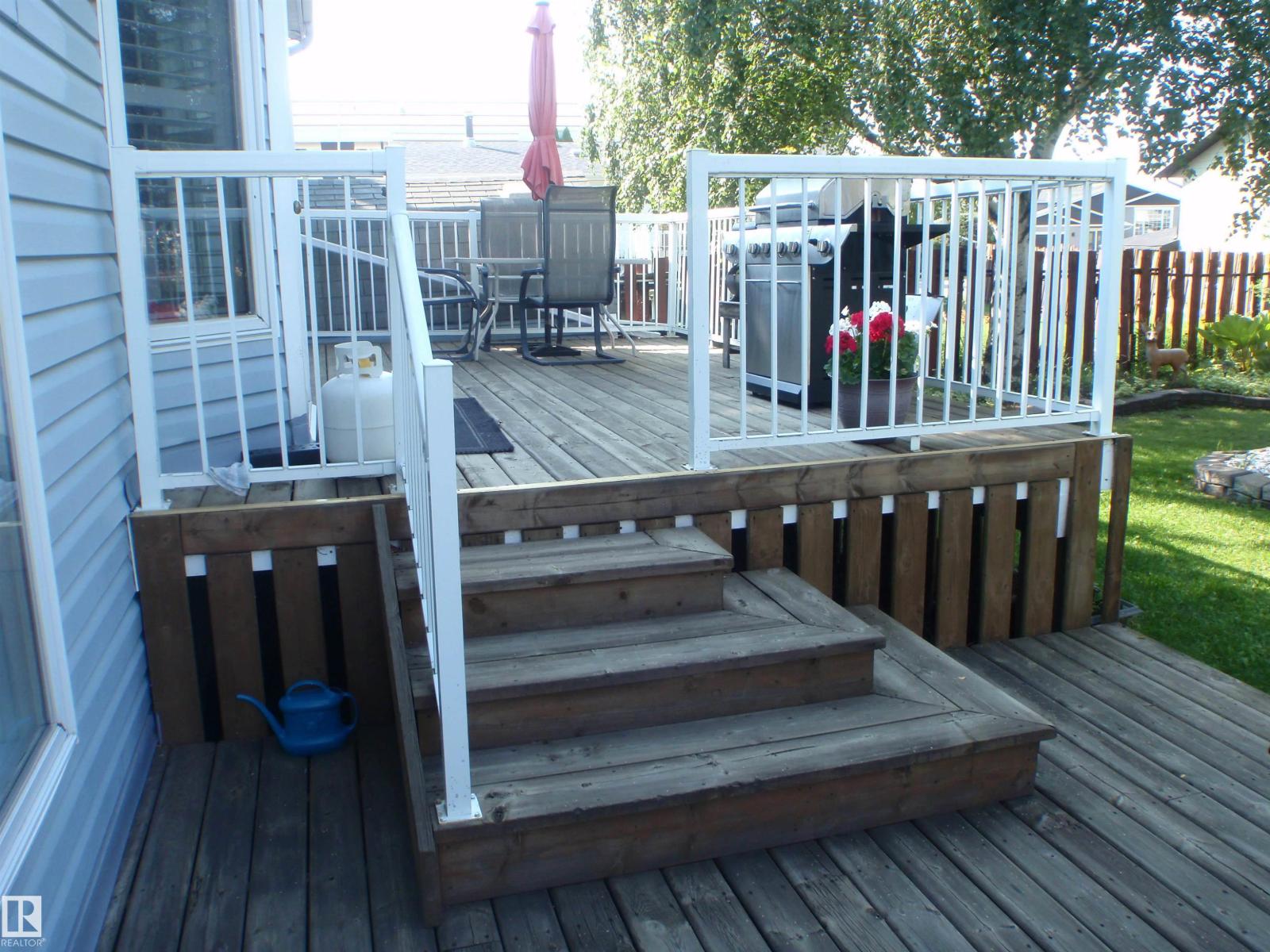 5802 53 ST - Image 11