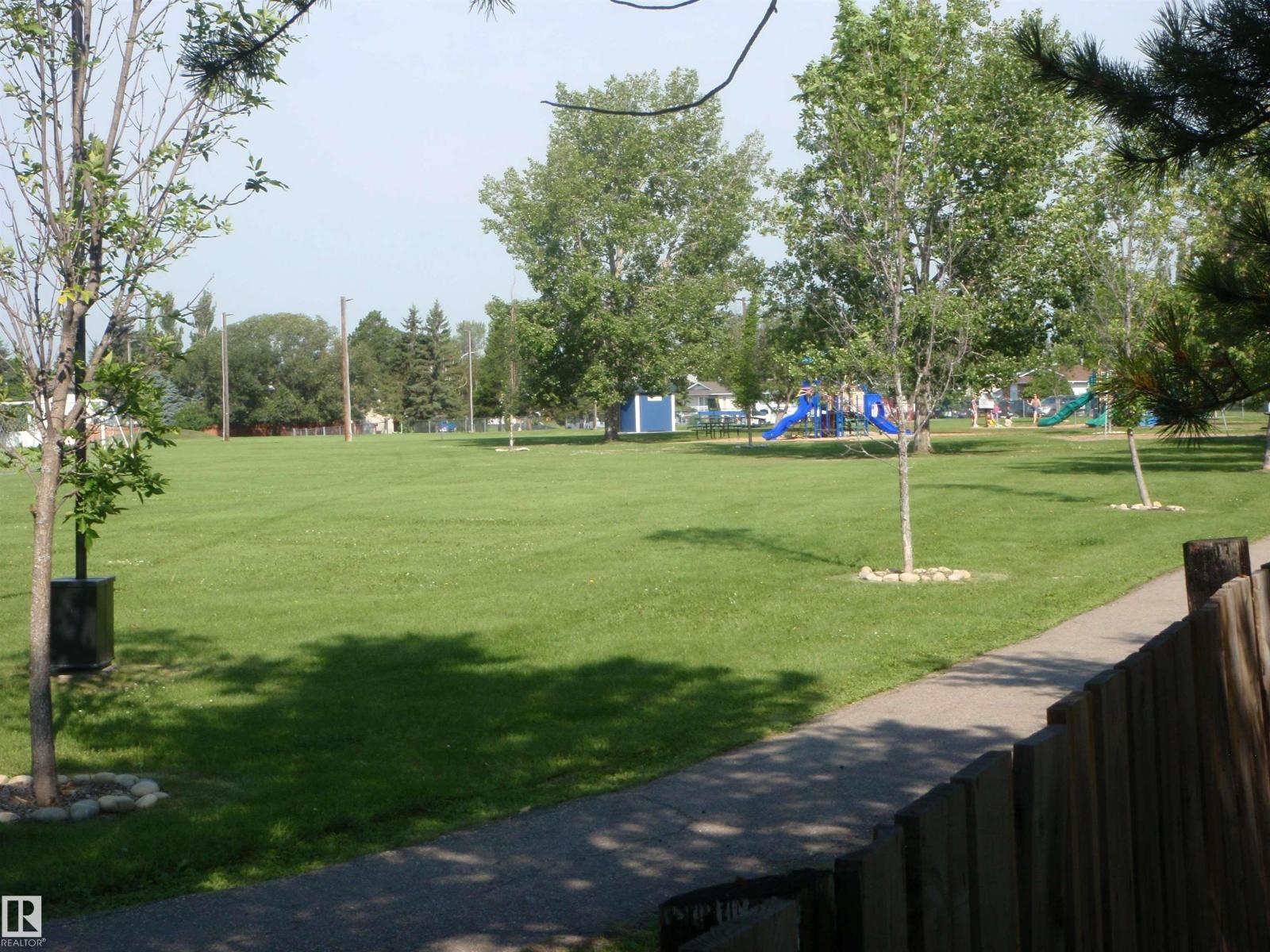 5802 53 ST - Image 21