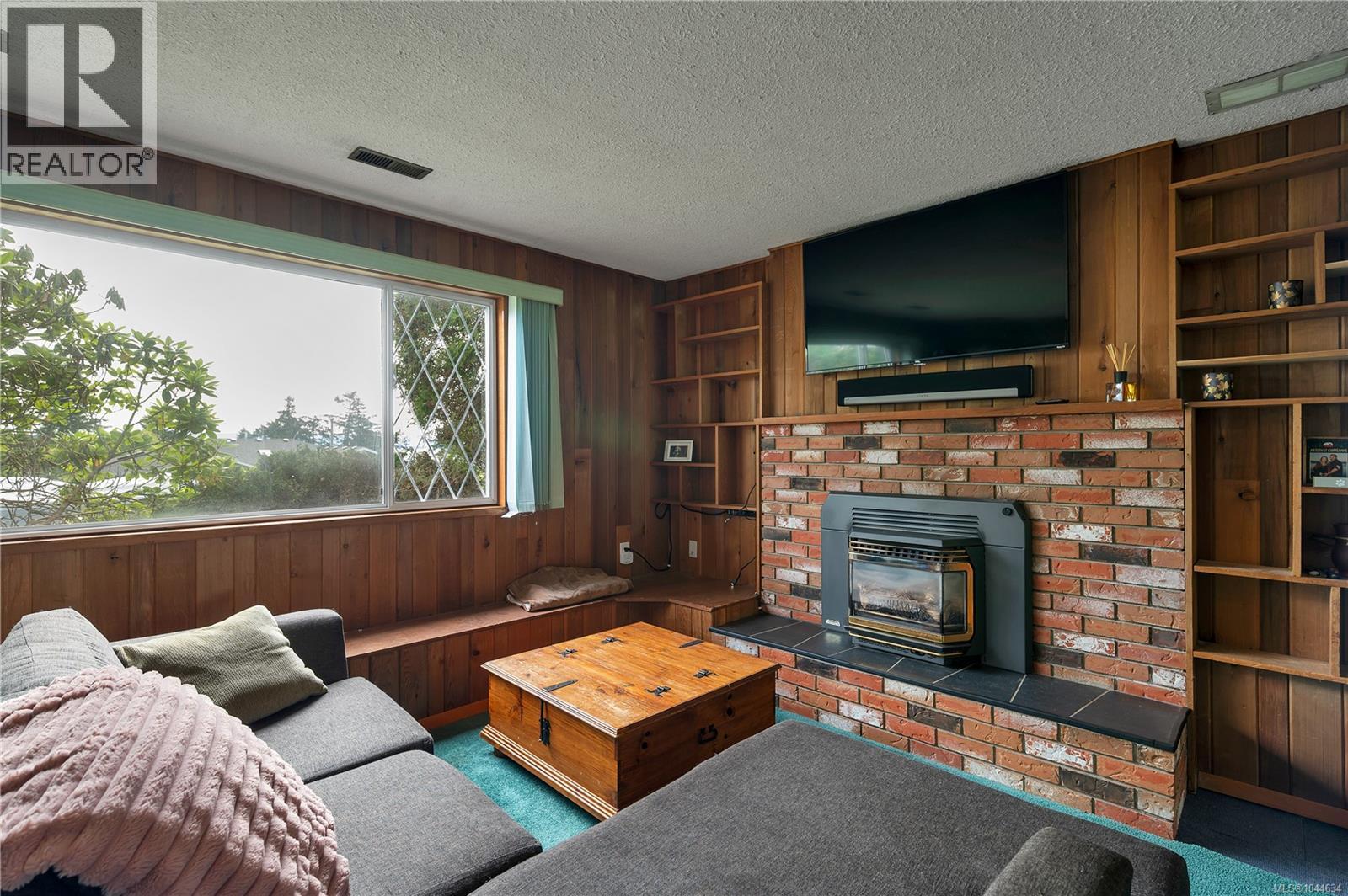 880 Galerno Rd - 10
