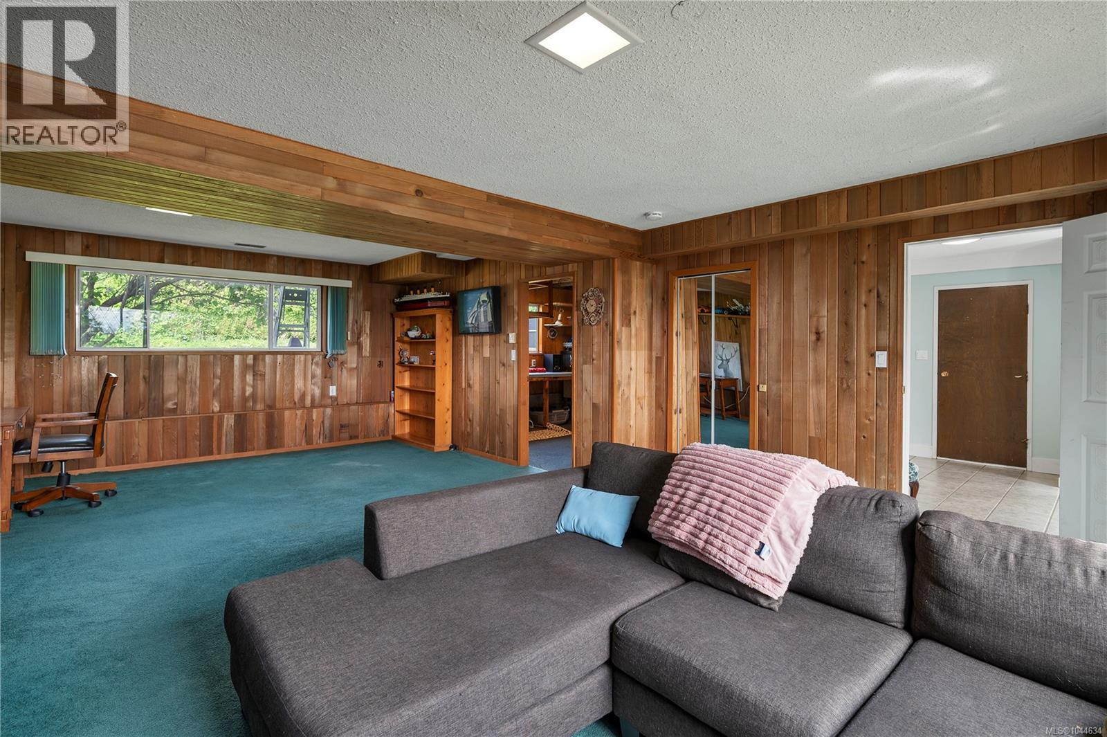 880 Galerno Rd - 12