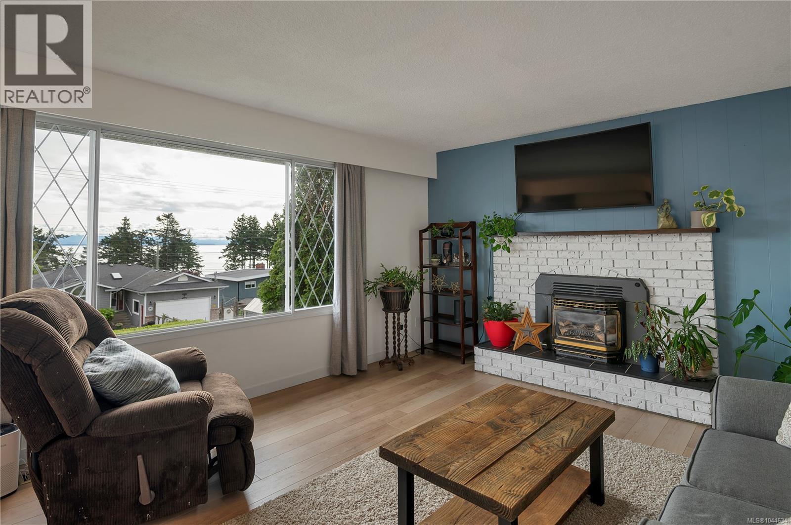 880 Galerno Rd - 2