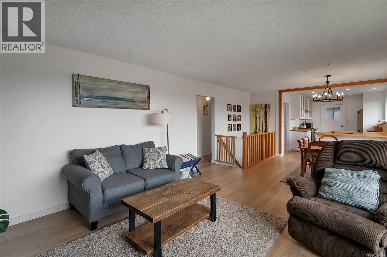 880 Galerno Rd - 21