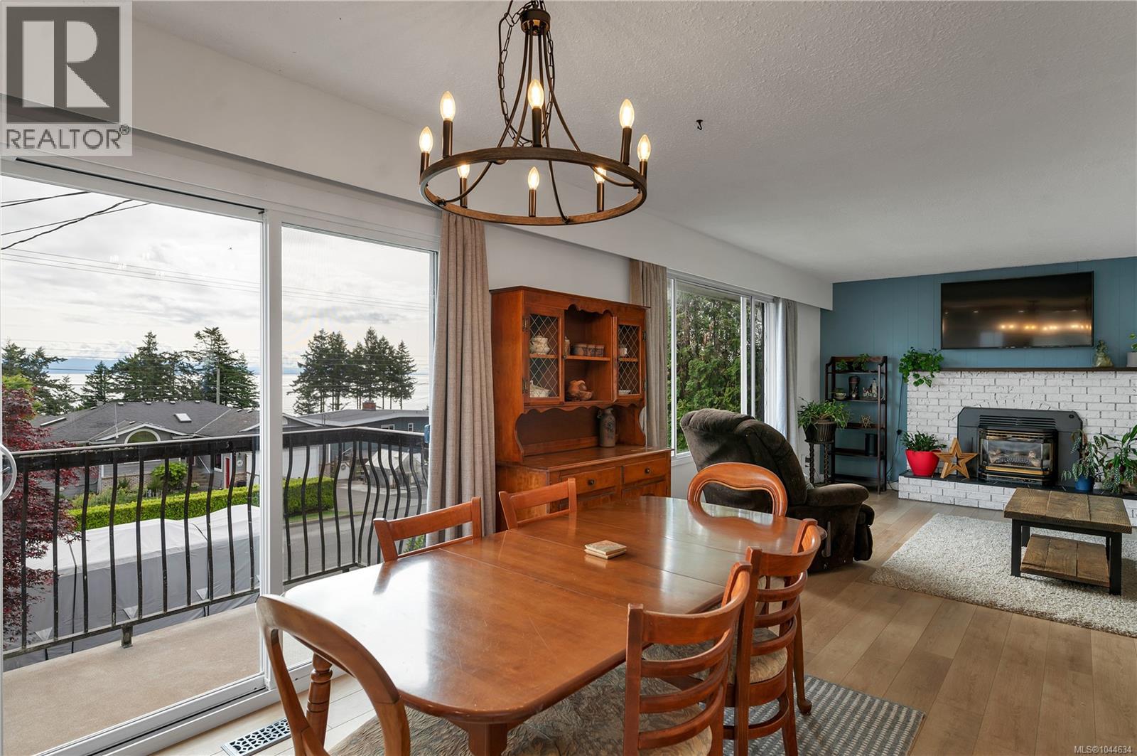 880 Galerno Rd - 24