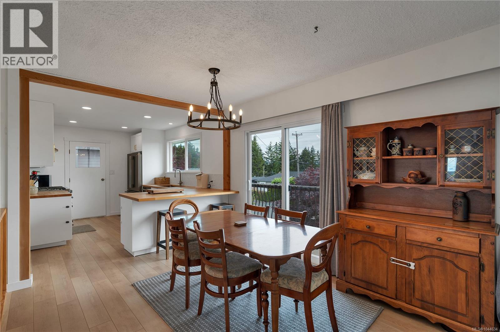 880 Galerno Rd - 26