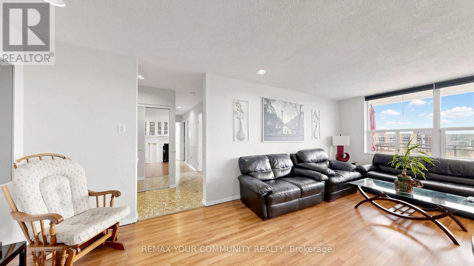 #8 180 DUDLEY AVENUE - 12