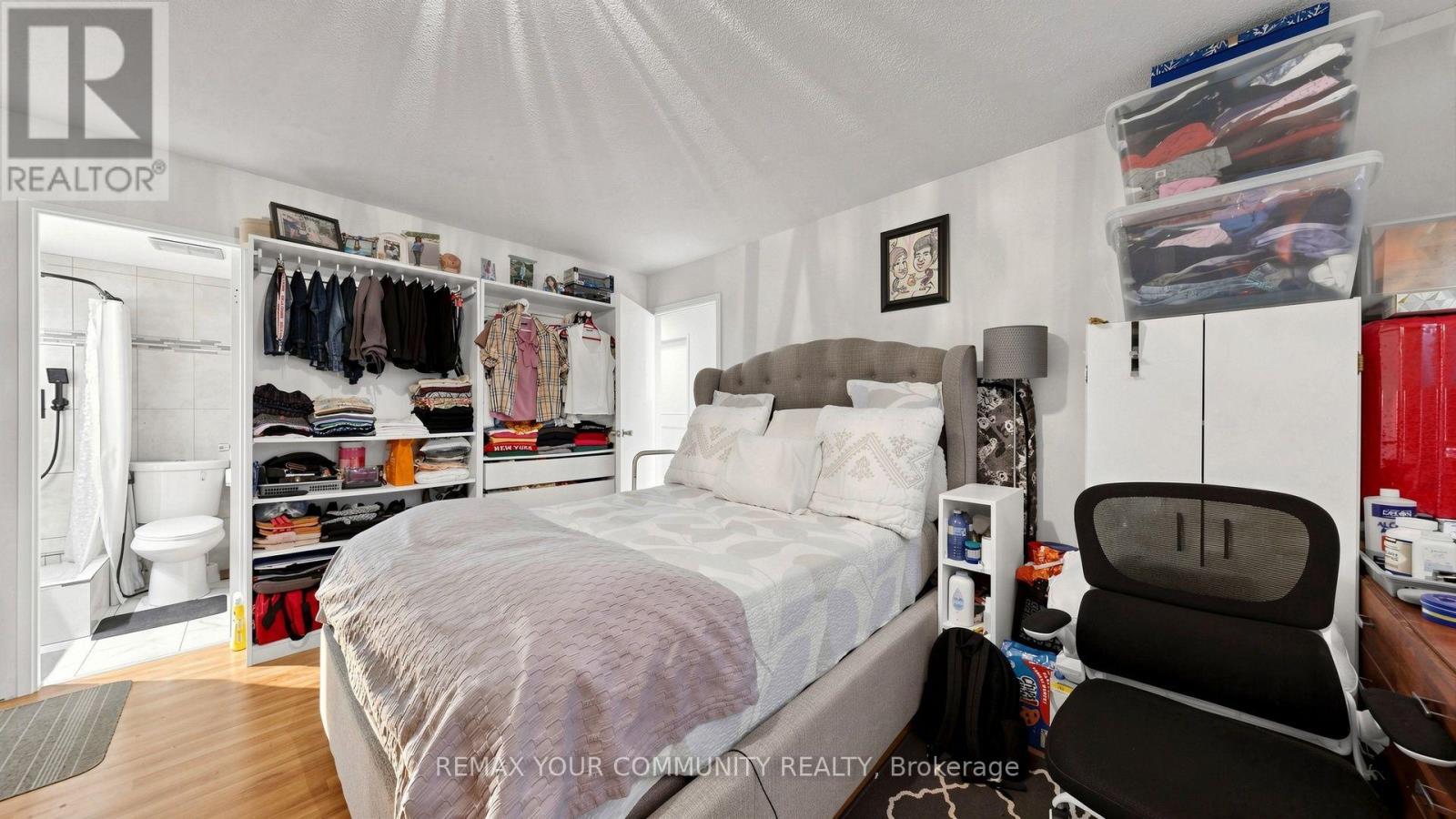 #8 180 DUDLEY AVENUE - 22