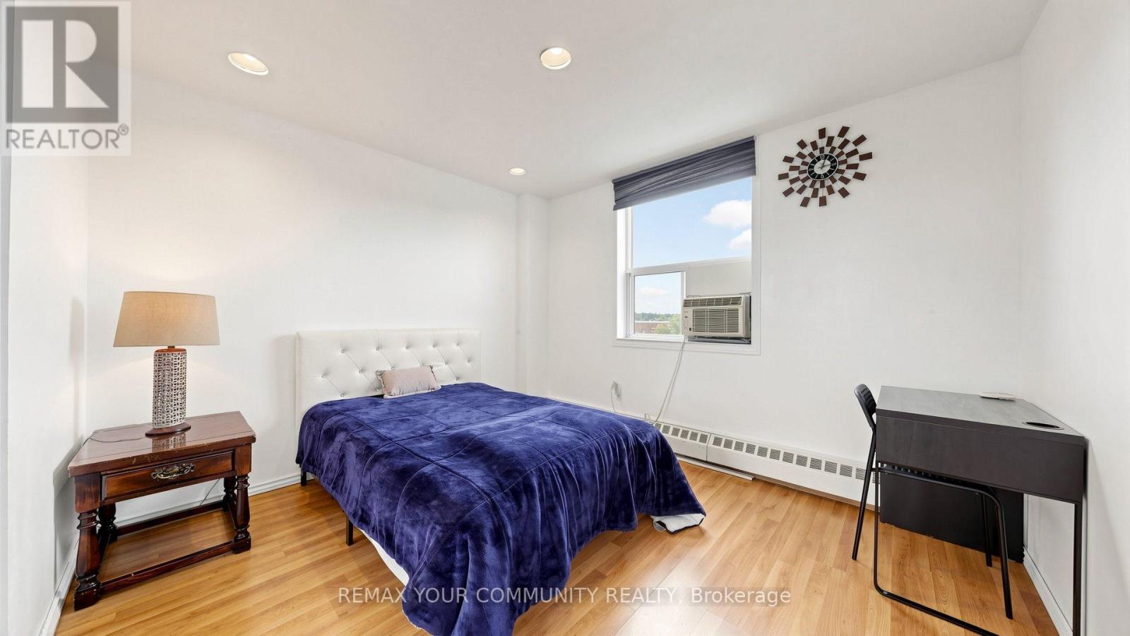 #8 180 DUDLEY AVENUE - 24