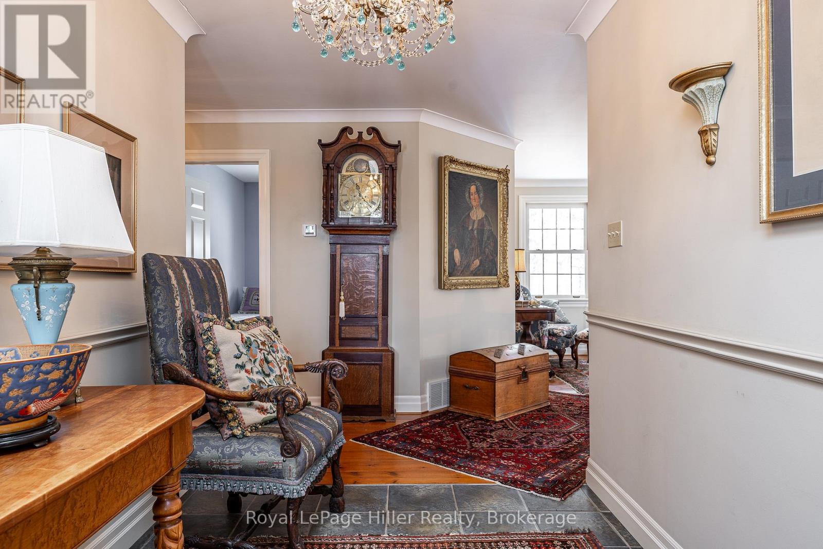 530 HOLMES STREET - Image 7