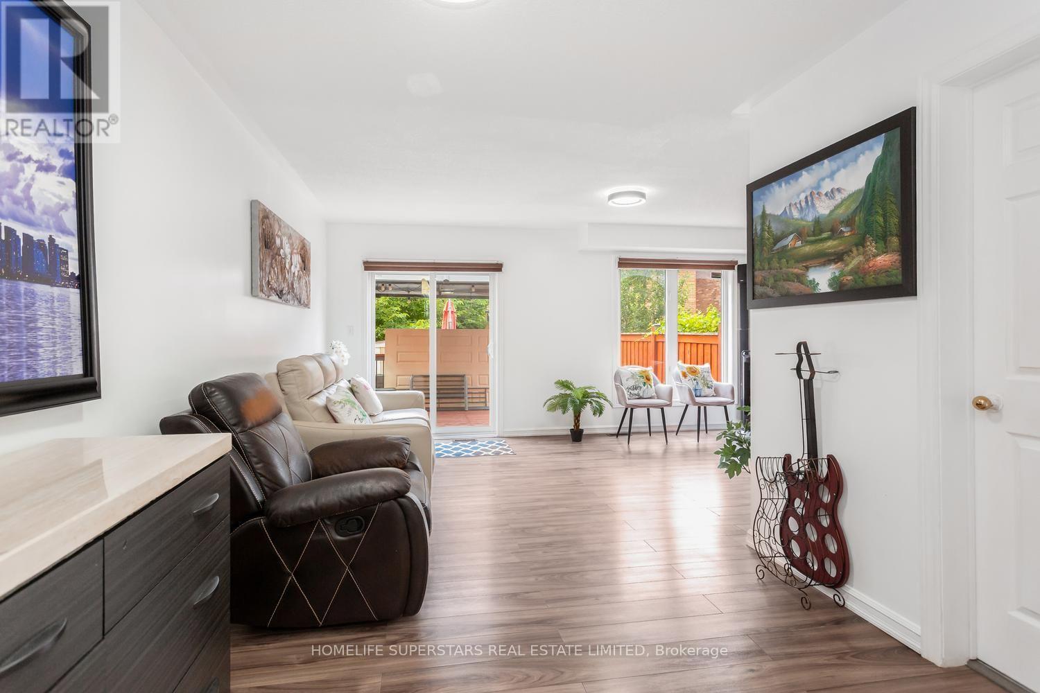 18 MARY CHAPMAN BOULEVARD - Image 36
