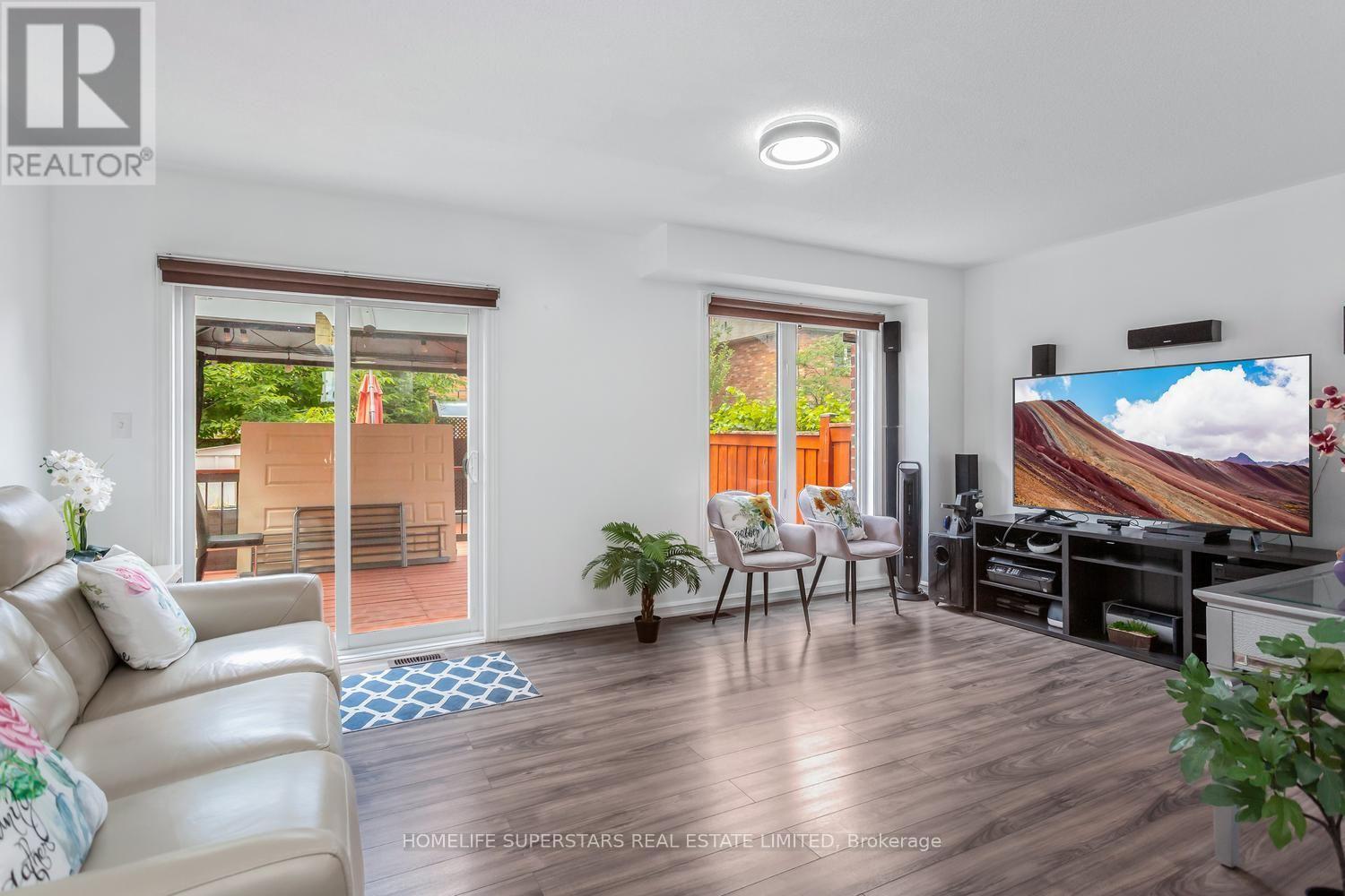 18 MARY CHAPMAN BOULEVARD - Image 37