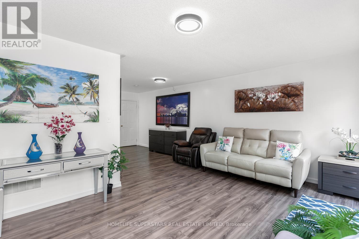 18 MARY CHAPMAN BOULEVARD - Image 38