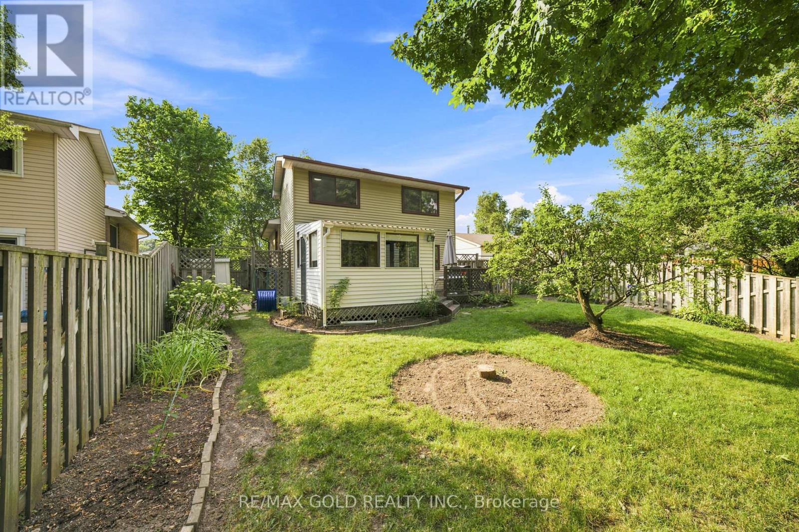 52 MADOC DRIVE - 16