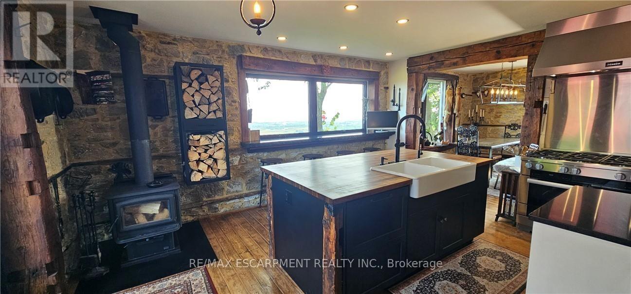 665 RIDGE ROAD - Image 34