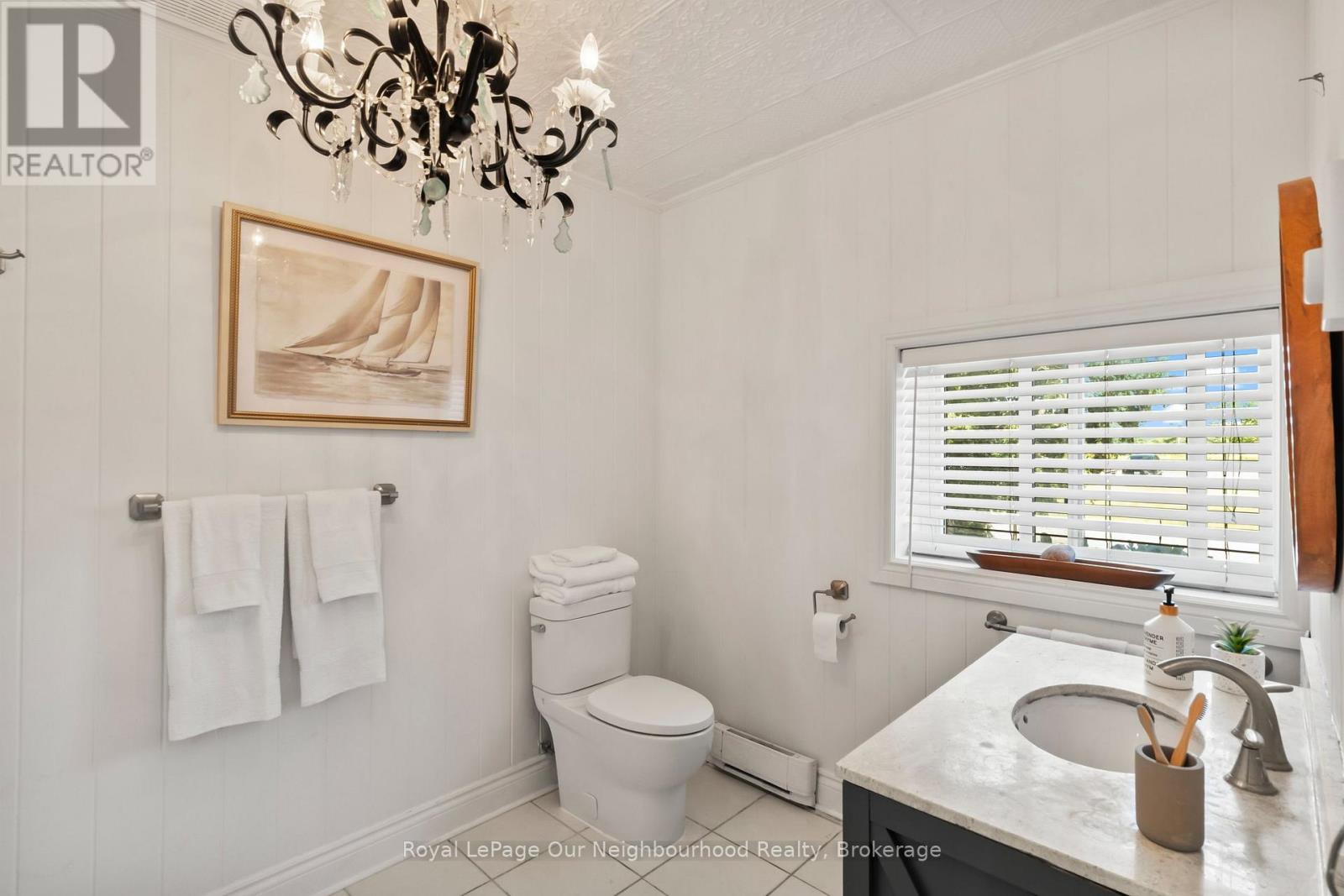 70 EAST BEACH ROAD - Image 34