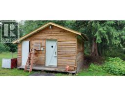 520 Tonquin Road, Bella Coola, BC V0T1C0 Photo 21