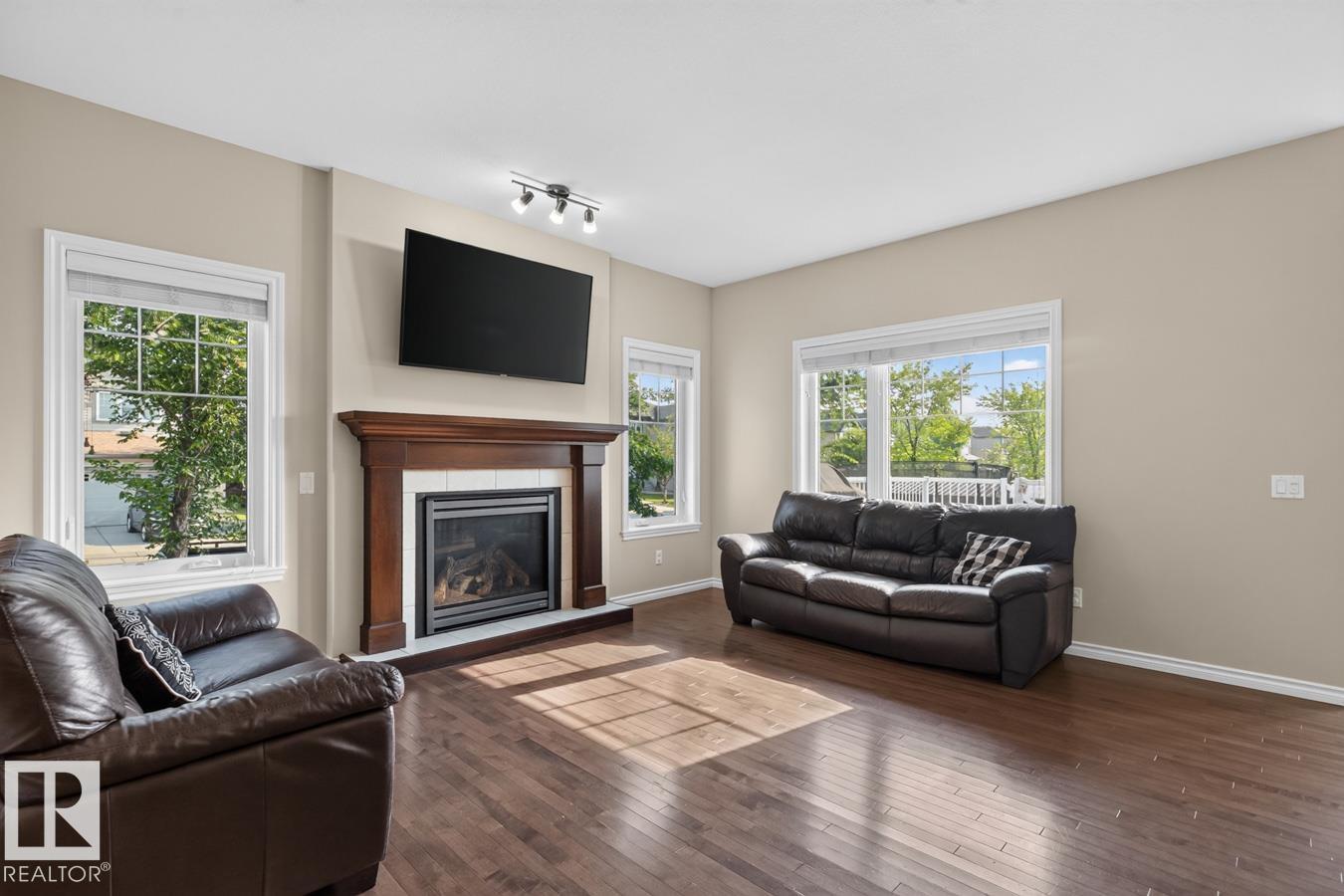 109 SELKIRK PL - 5