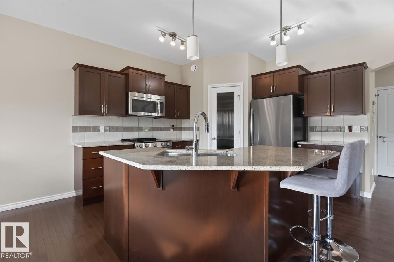 109 SELKIRK PL - Image 10