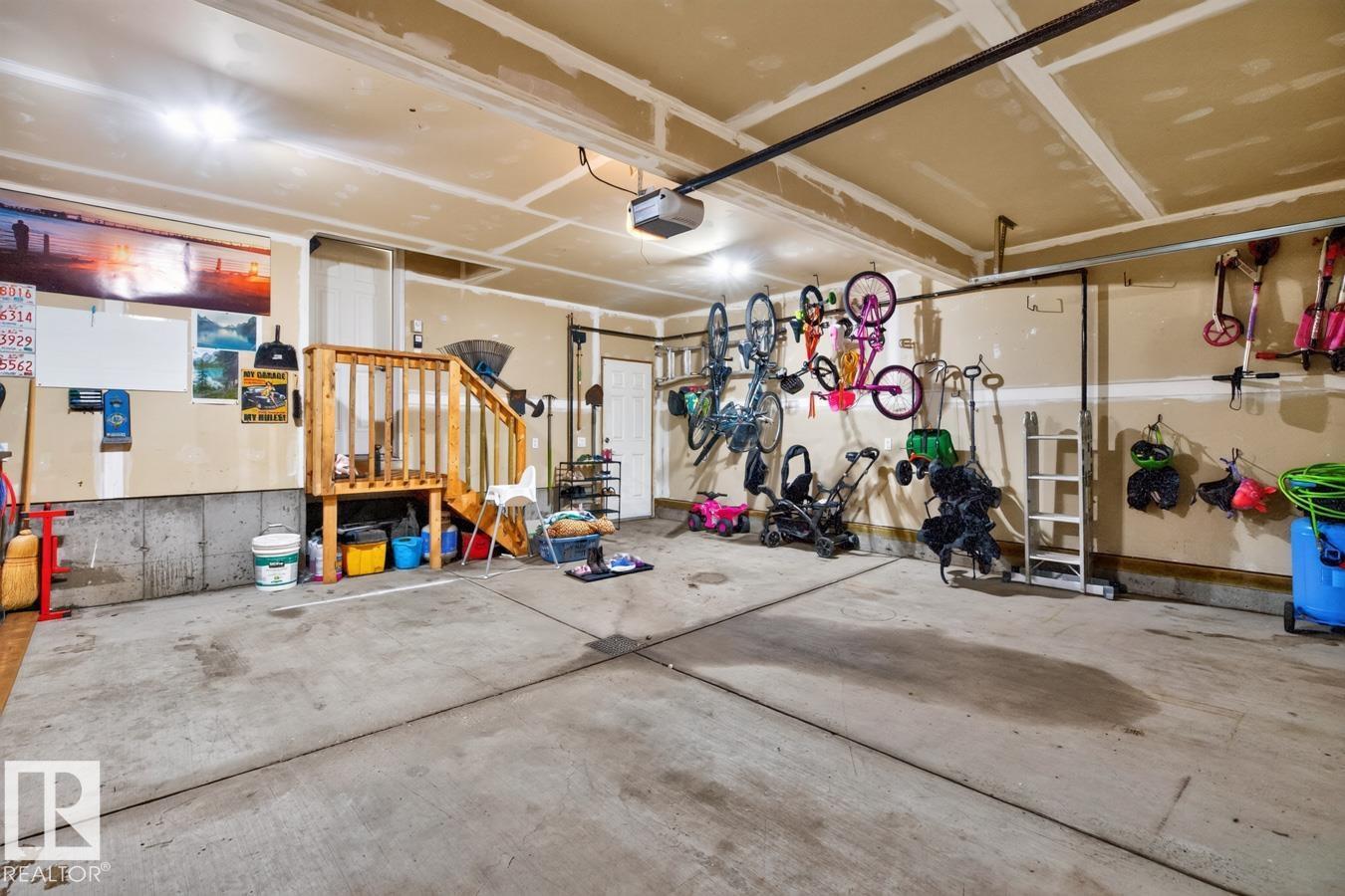 109 SELKIRK PL - Image 36