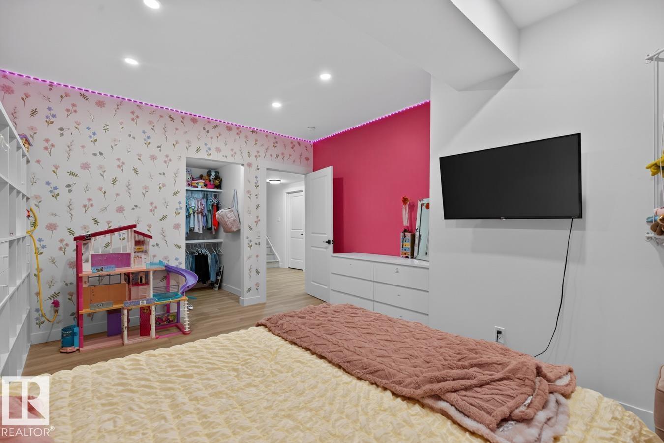109 SELKIRK PL - Image 34