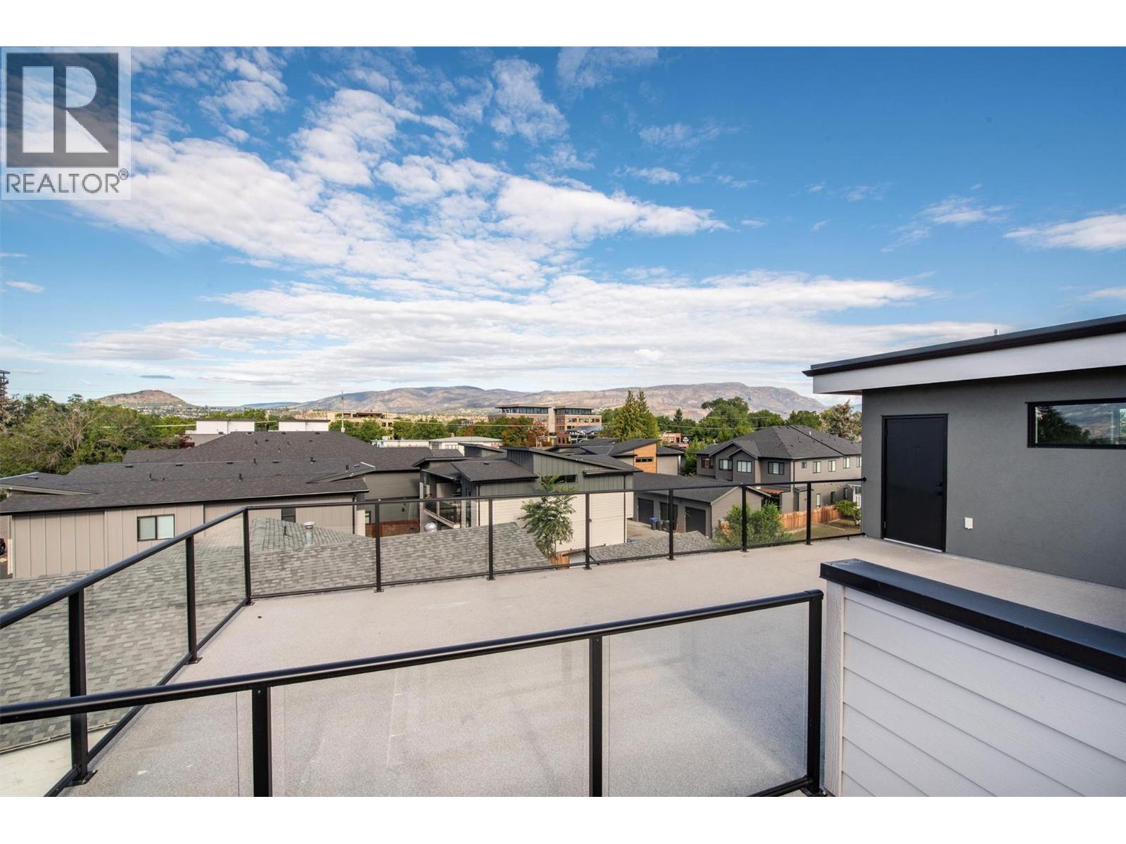 #1 732 Coopland Crescent - 39
