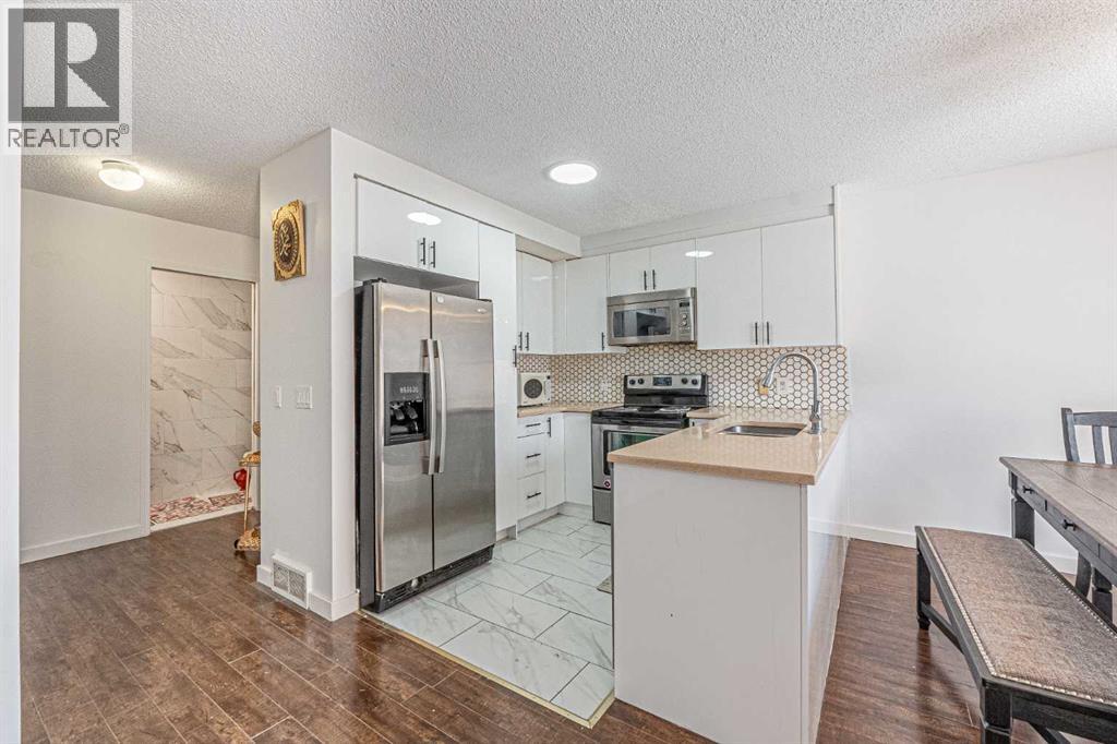 35 Martin Crossing Park NE - 10
