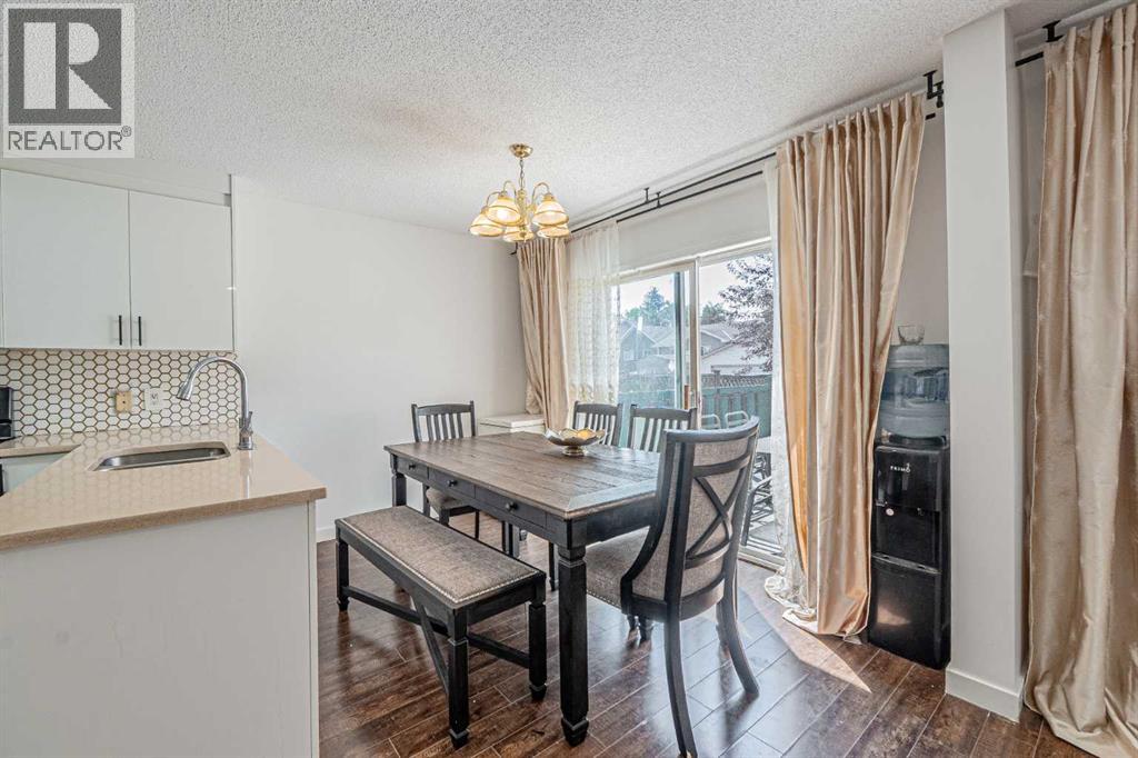 35 Martin Crossing Park NE - 13