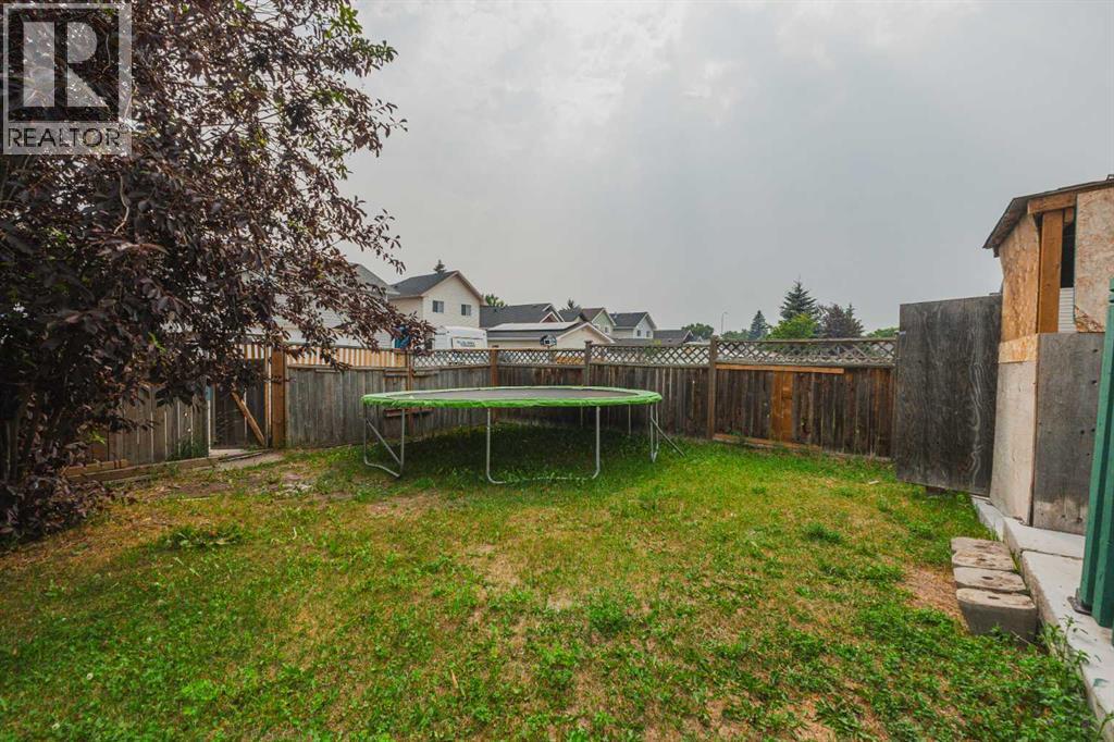 35 Martin Crossing Park NE - 32