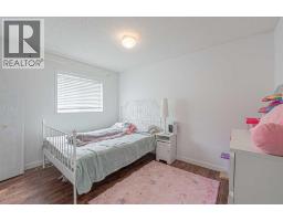 35 Martin Crossing Park NE - photo 18